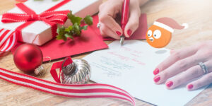 How to Write Christmas & New Years Greetings in English (Samples Included)